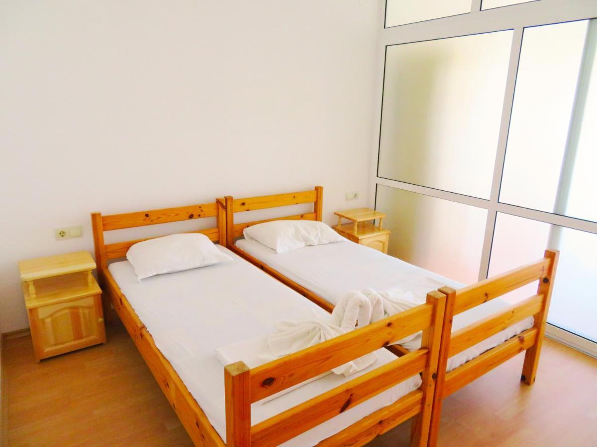 Апартамент Съни Хаус - Sunny House Apartment بايالا المظهر الخارجي الصورة