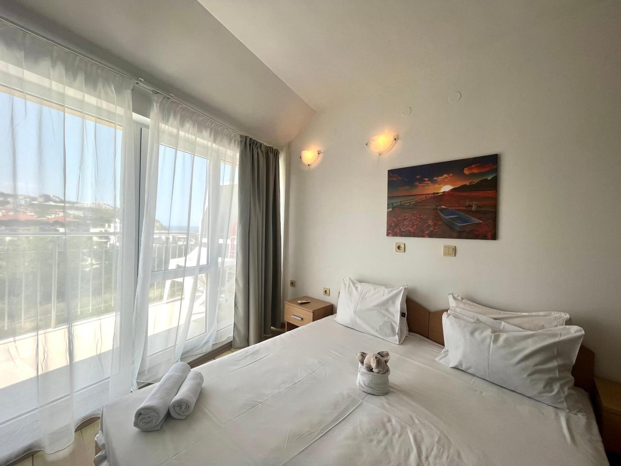 Апартамент Съни Хаус - Sunny House Apartment بايالا المظهر الخارجي الصورة